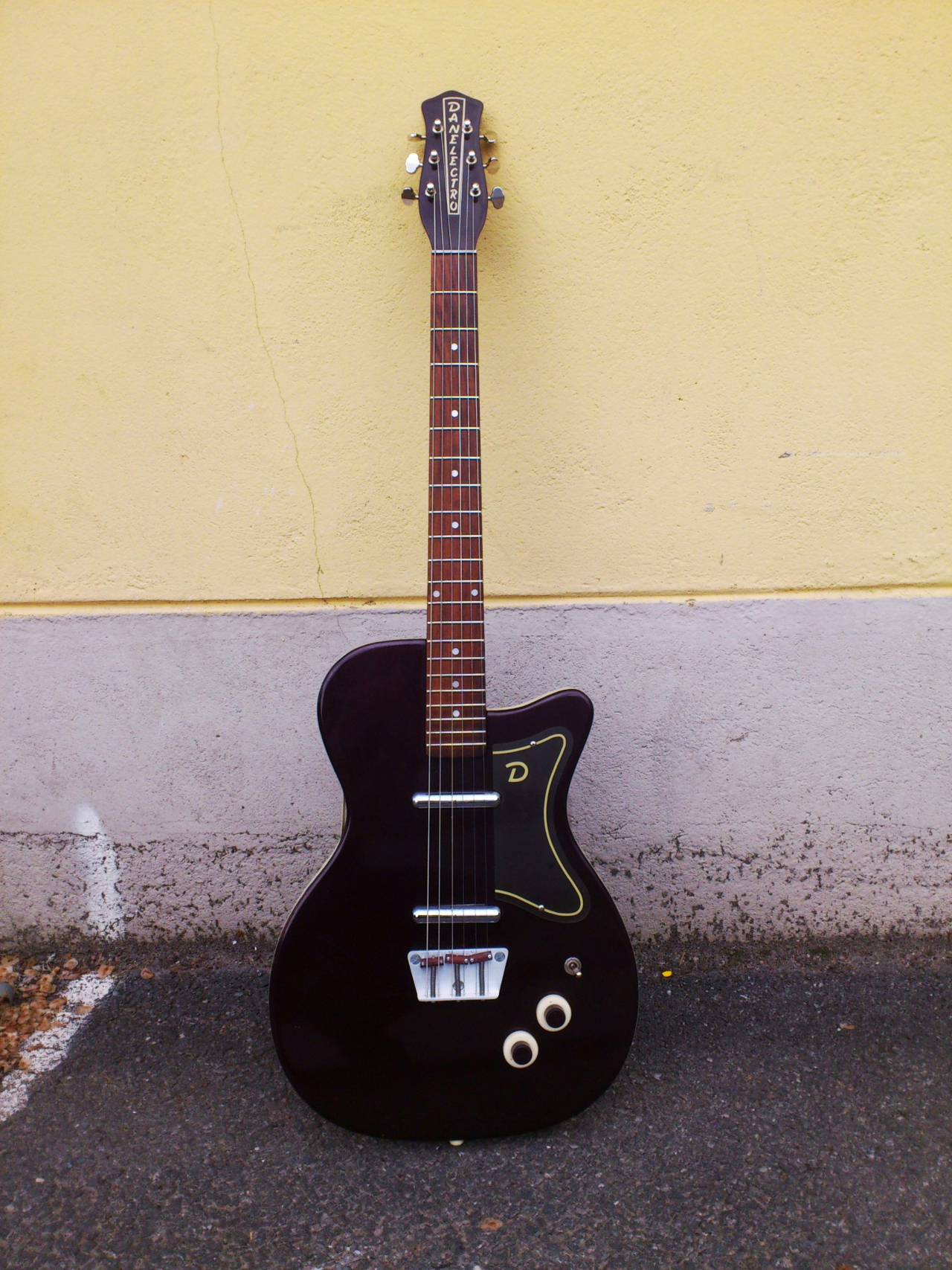 Danelectro U2-56