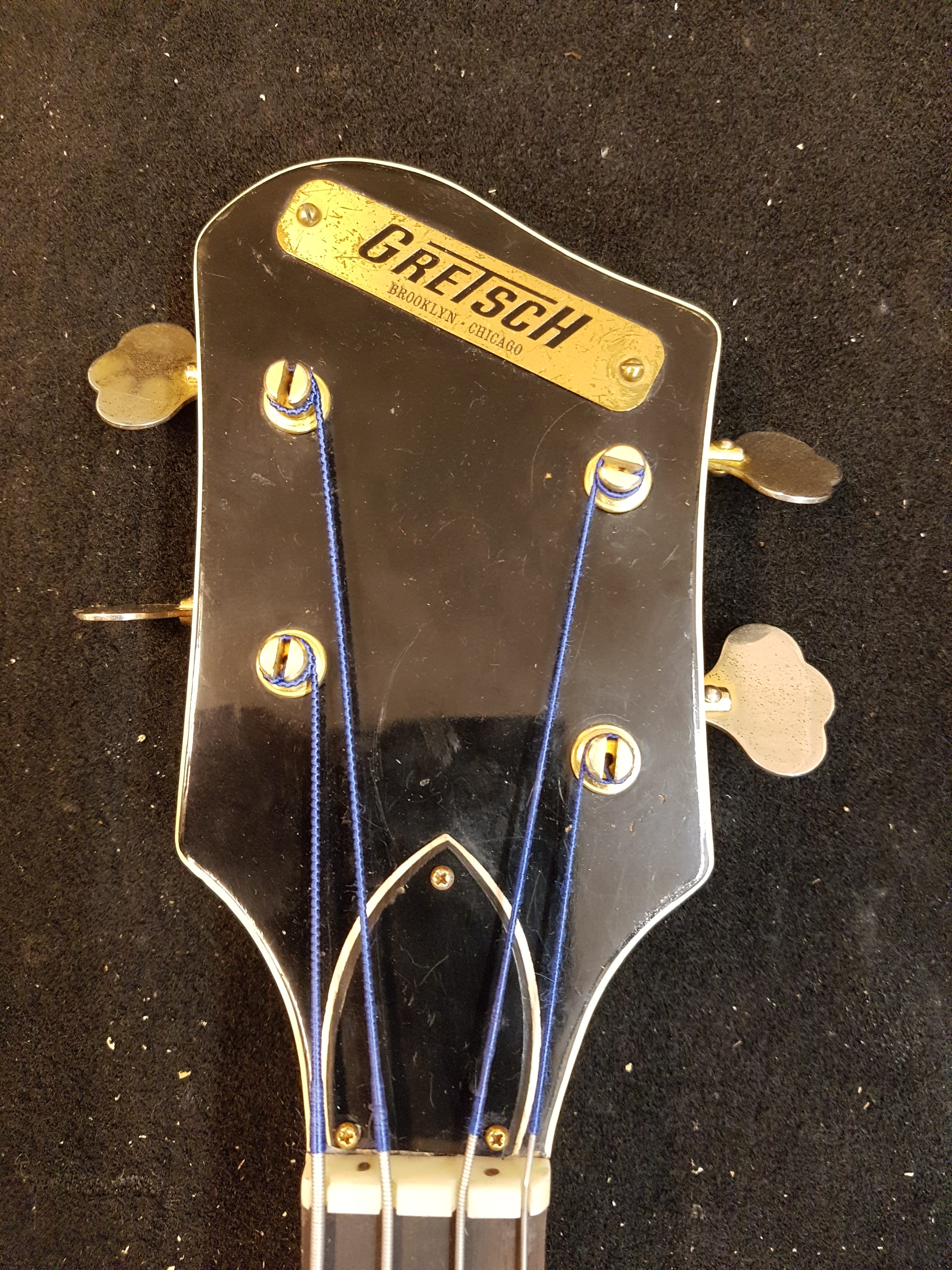 Gretsch bass headstock